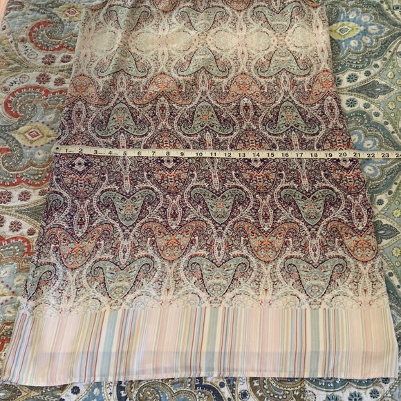 Rose & Olive Lightweight sleeveless paisley dress 8 - Picture 12 of 12